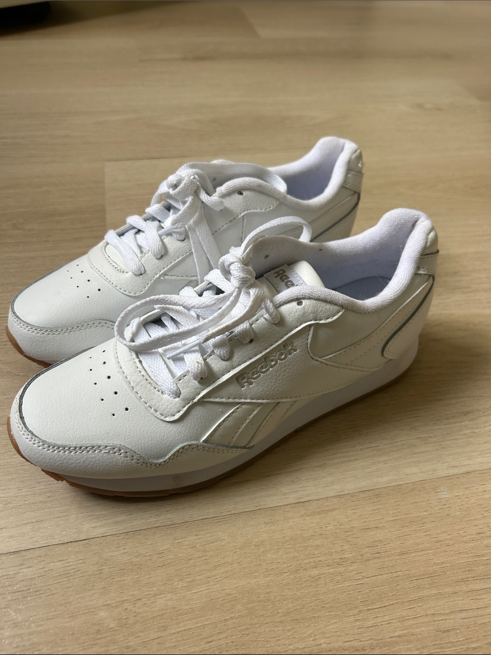 Reebok Kids White Leather Low-Top Sneakers